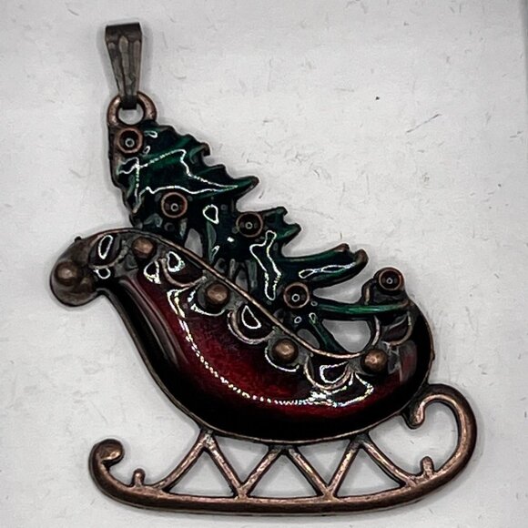Kay Jewelers Green Red Sleigh and Christmas Tree Pendant - Picture 3 of 4